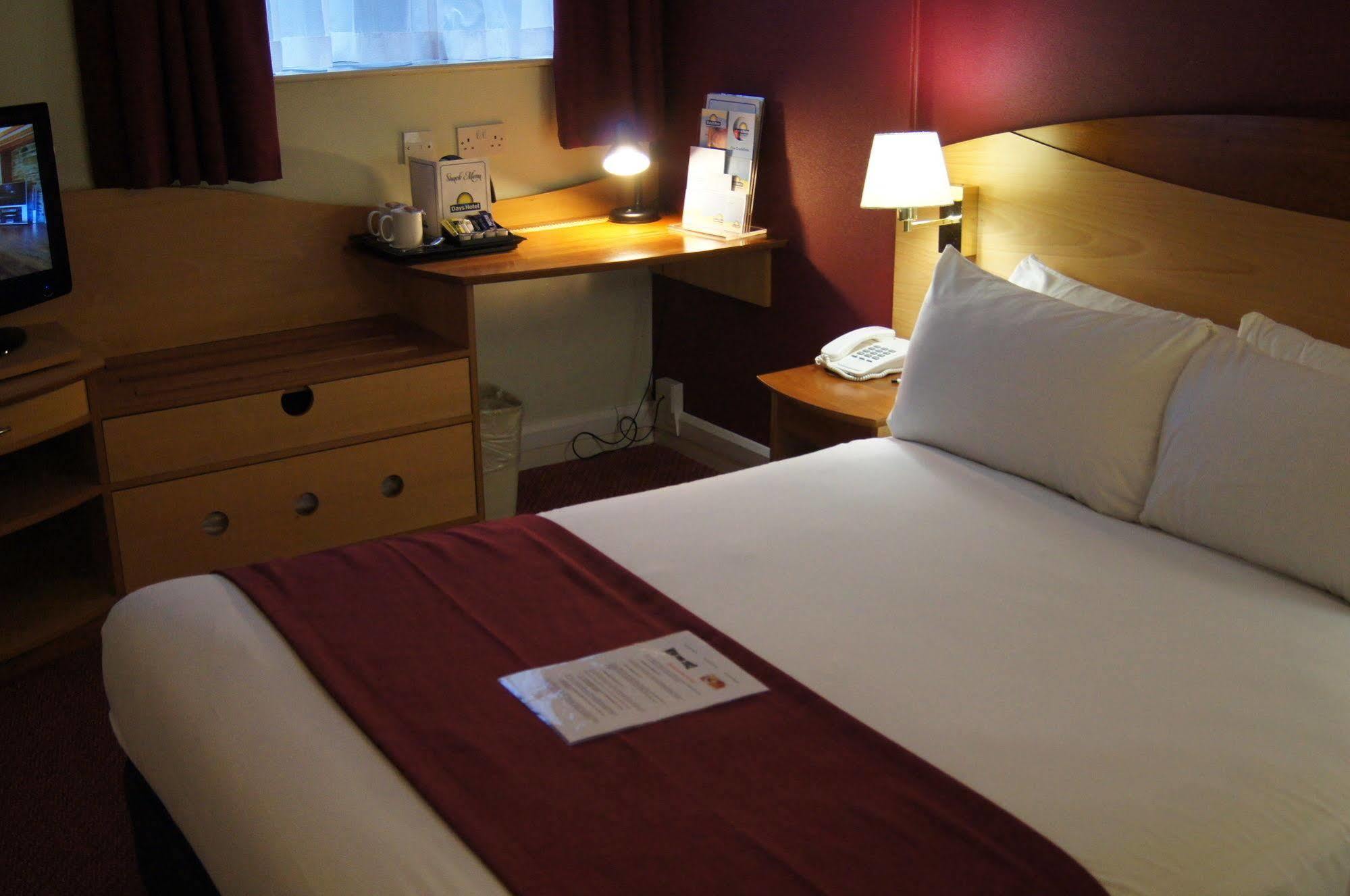 Waterloo Hub Hotel And Suites Londra Esterno foto